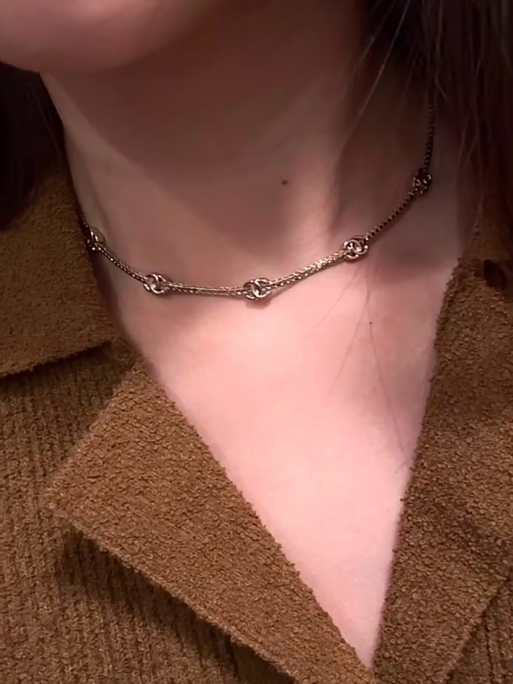 Fashion jewelry CC logo Non-Tarnish gold tone Choker Necklace